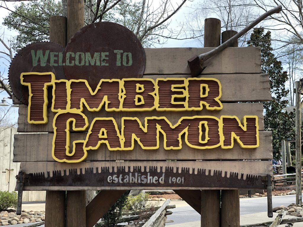 dollywood Festival of Nations timber canyon