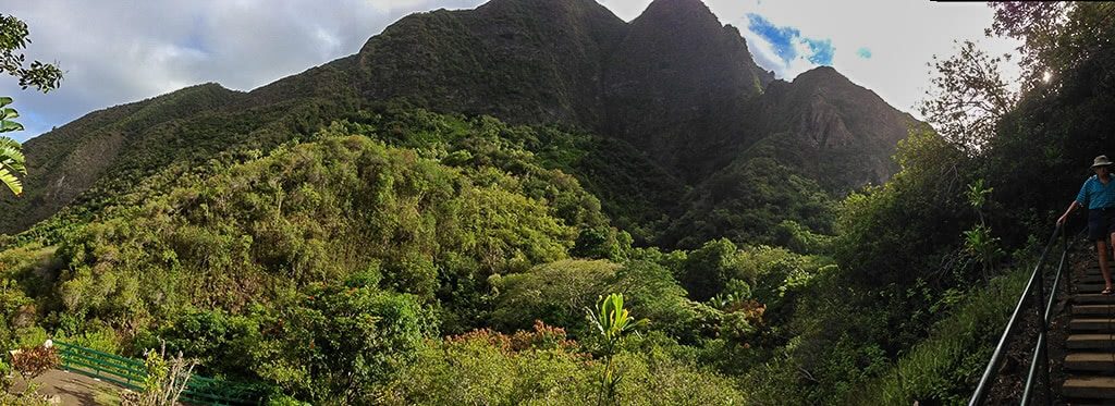 things to do in maui hawaii visit the Iao State Park