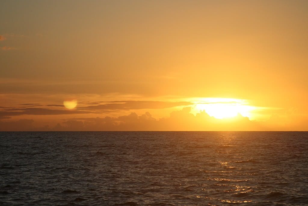 things to do in maui hawaii see a beautiful sunset