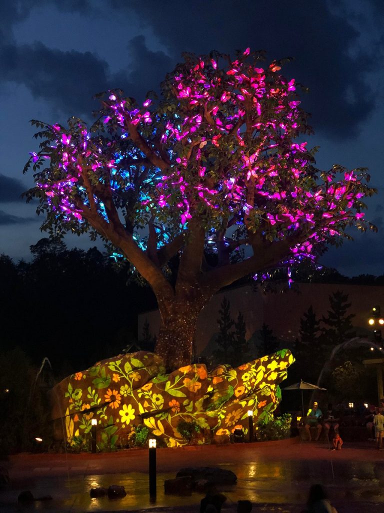 Dollywood Wildwood Grove Tree Lights Up at Night