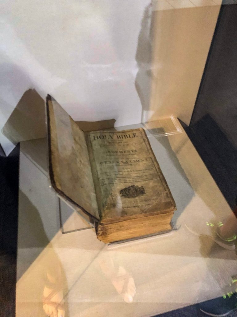 Abraham Lincoln Birthplace National Historic Park Visitor Center Family Bible 2