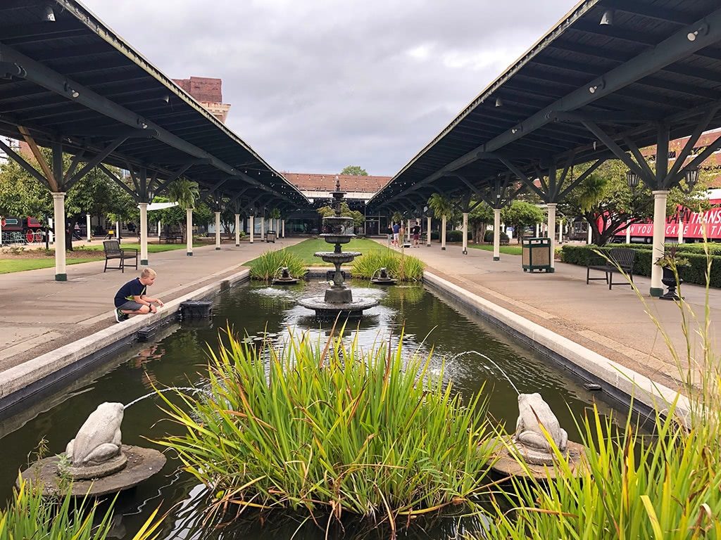 Fun Things to Do in Chattanooga Choo Choo Fountain