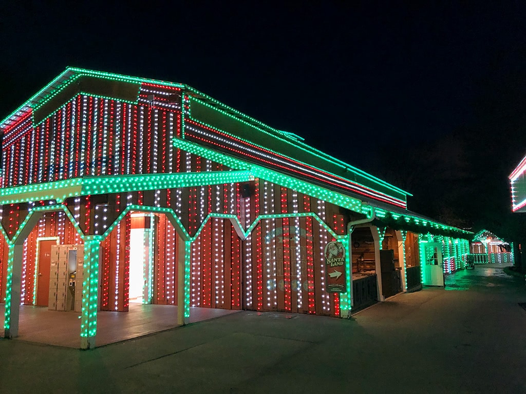 Dollywood Christmas Lights