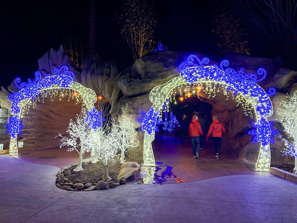 Entering Dollywood Christmas at Wildwood Grove