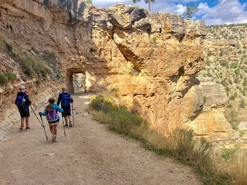 best things to do south rim grand canyon Bright-Angel-Trail Hiking