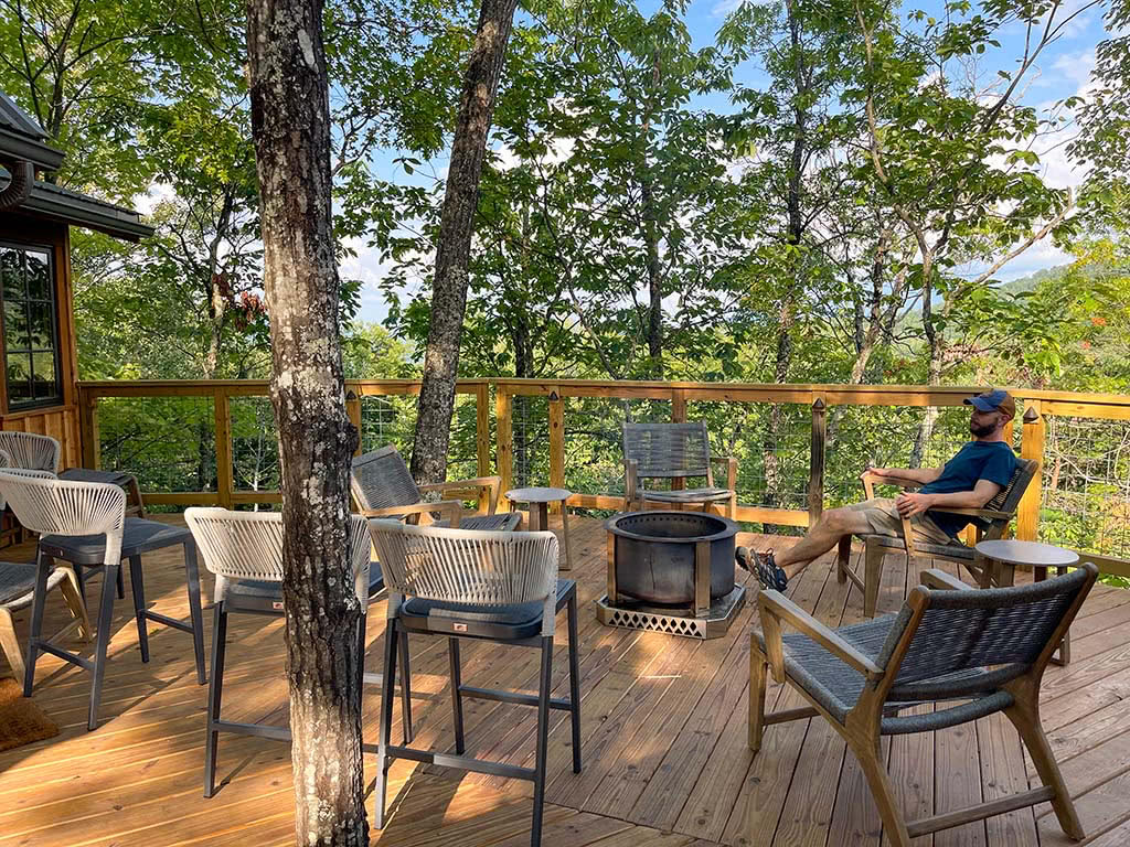 Treehouse Grove Gatlinburg Fire Pit on Porch