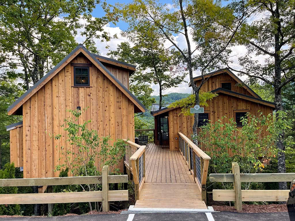 Spruce Exterior in Treehouse Grove Gatlinburg