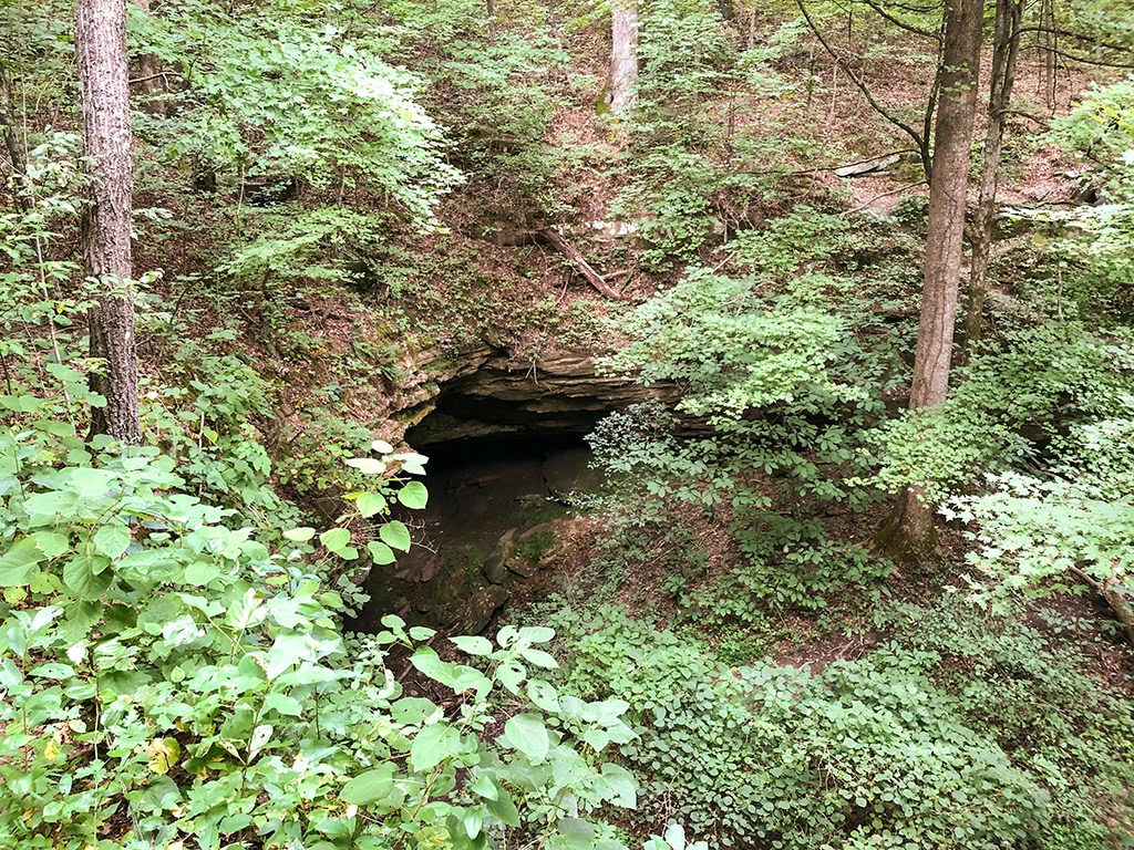 Mammoth Cave National Park Sand-Cave-Entrance