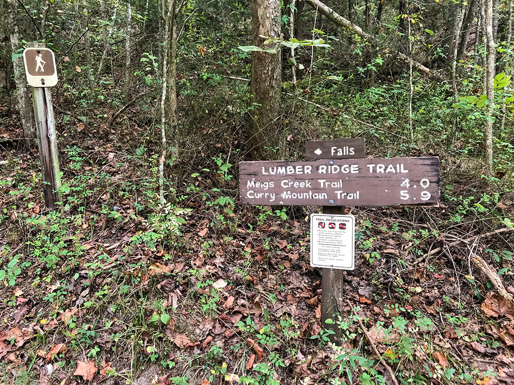 Lumber Ridge Trailhead Sign to get to Spruce Flats Falls