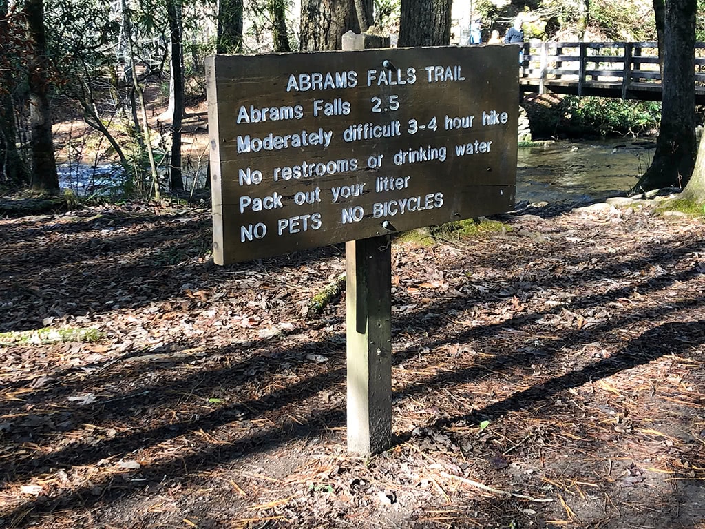 Abrams Falls Trail - Trailhead sign