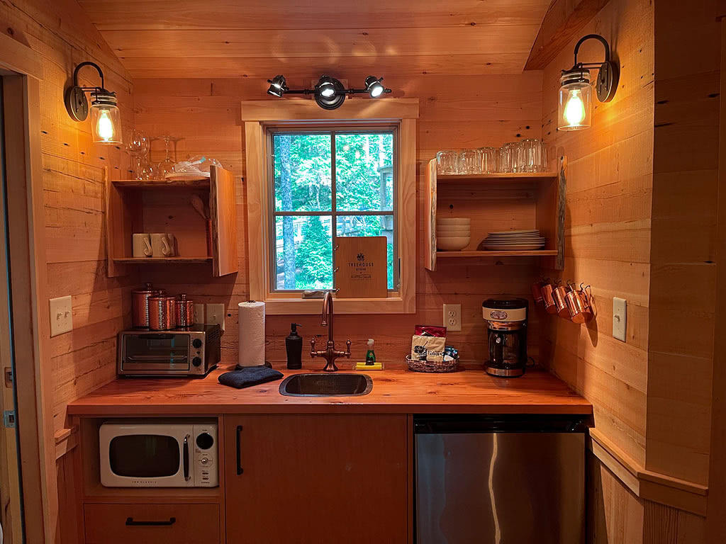 Kitchen in Willow Treehouse at Treehouse Grove